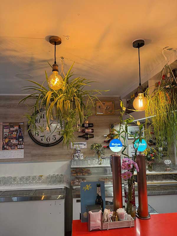 detalle del café María Cristina - decoración